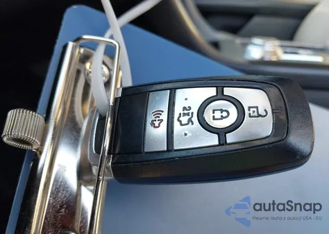 2017 Ford Fusion Hybrid S из США, поврежденный, VIN 3FA6P0UU9HR196654